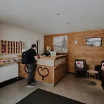 Kitz - Inklusive Grossglockner Maut, National Park Sommerkarte, Saunabereich Und Kulinarischen Genuss 호텔 푸슈안데르글로크네르스트라세