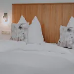 Kitz - Inklusive Grossglockner Maut, National Park Sommerkarte, Saunabereich Und Kulinarischen Genuss