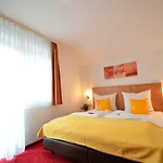 호텔 Kitz - Inklusive Grossglockner Maut, National Park Sommerkarte, Saunabereich Und Kulinarischen Genuss 푸슈안데르글로크네르스트라세