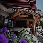 Kitz Hotel 3*