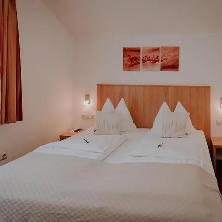 Kitz Hotel